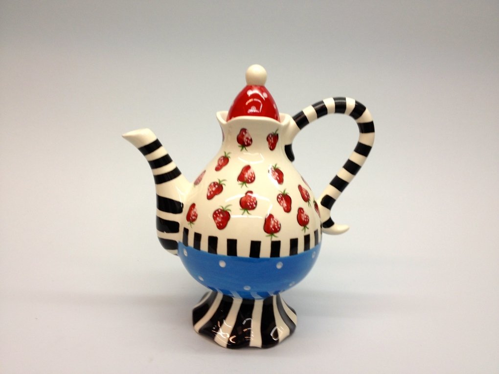 Teapot Strawberries