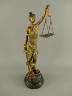 Vrouwe Justitia Kunst en Kadootjes