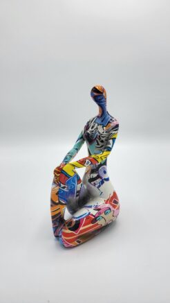 “Street Art” Vrouw (knie omhoog) versie 2
