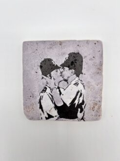 Banksy Tegel 'Kissing Coppers'